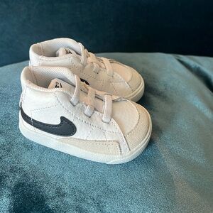 Nike Blazer Mid Crib Shoe
